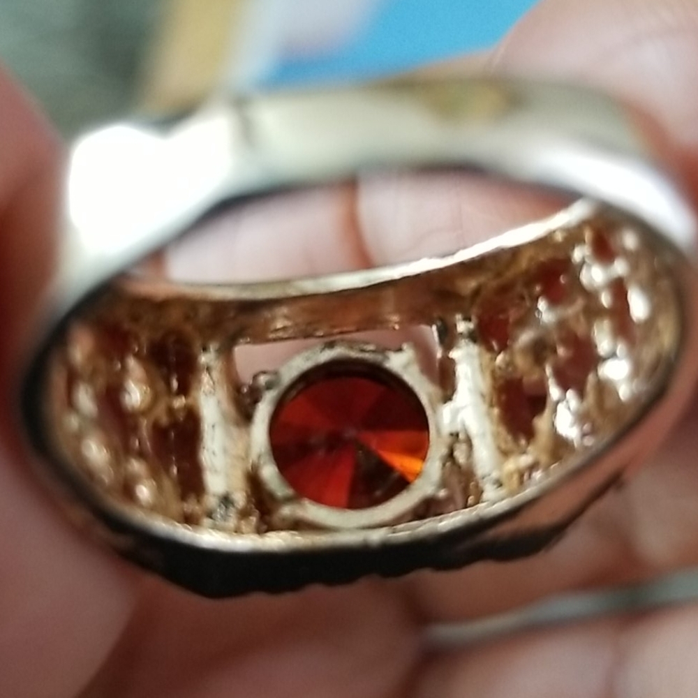 Ruby Glass Cabochon Cocktail Ring Size 6 - image 5